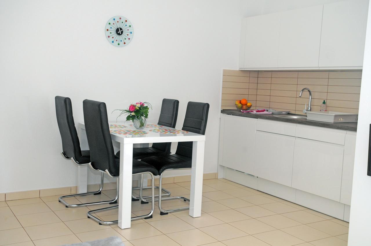 Principium Apartments Klenovica Ngoại thất bức ảnh