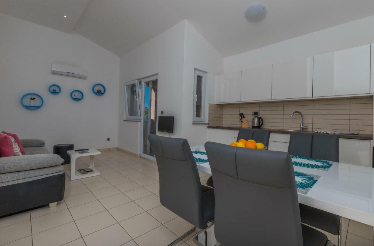 Principium Apartments Klenovica Ngoại thất bức ảnh